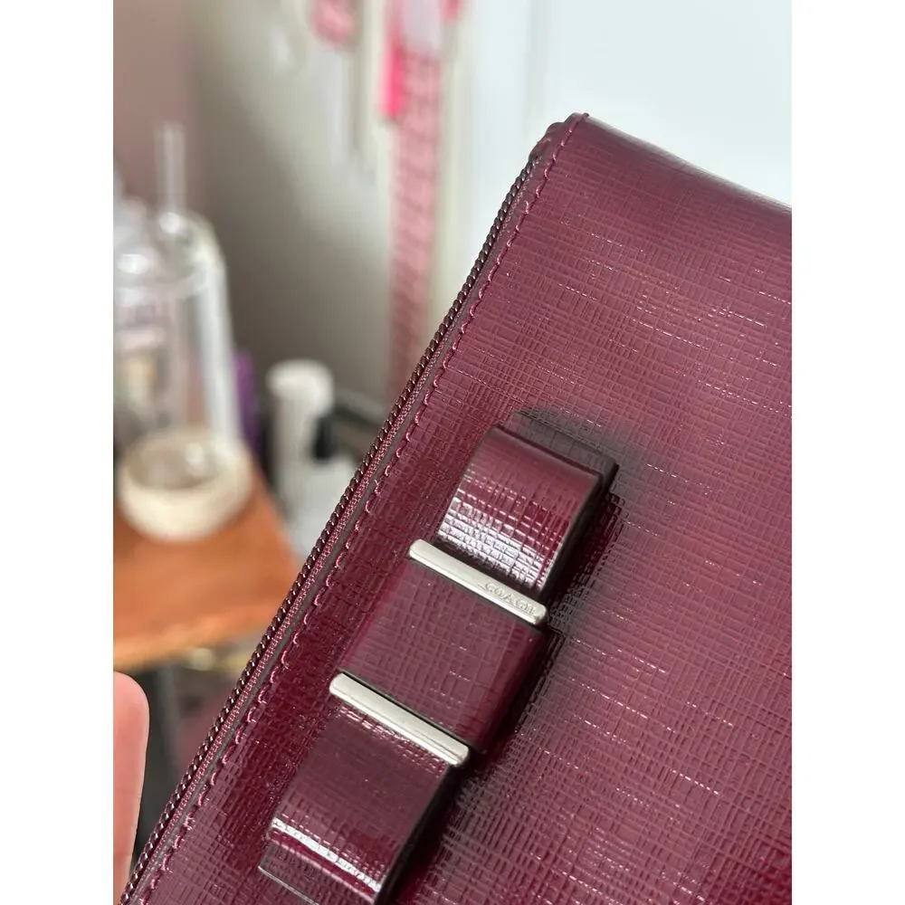 Coach Wristlet Patent Leather F52137 Maroon Burgundy Bow Small Handbag Sherry